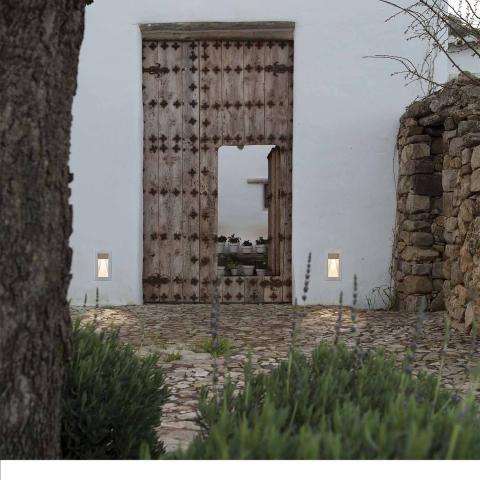 KANDOVAN: recessed wall lights stainless steel grazing light