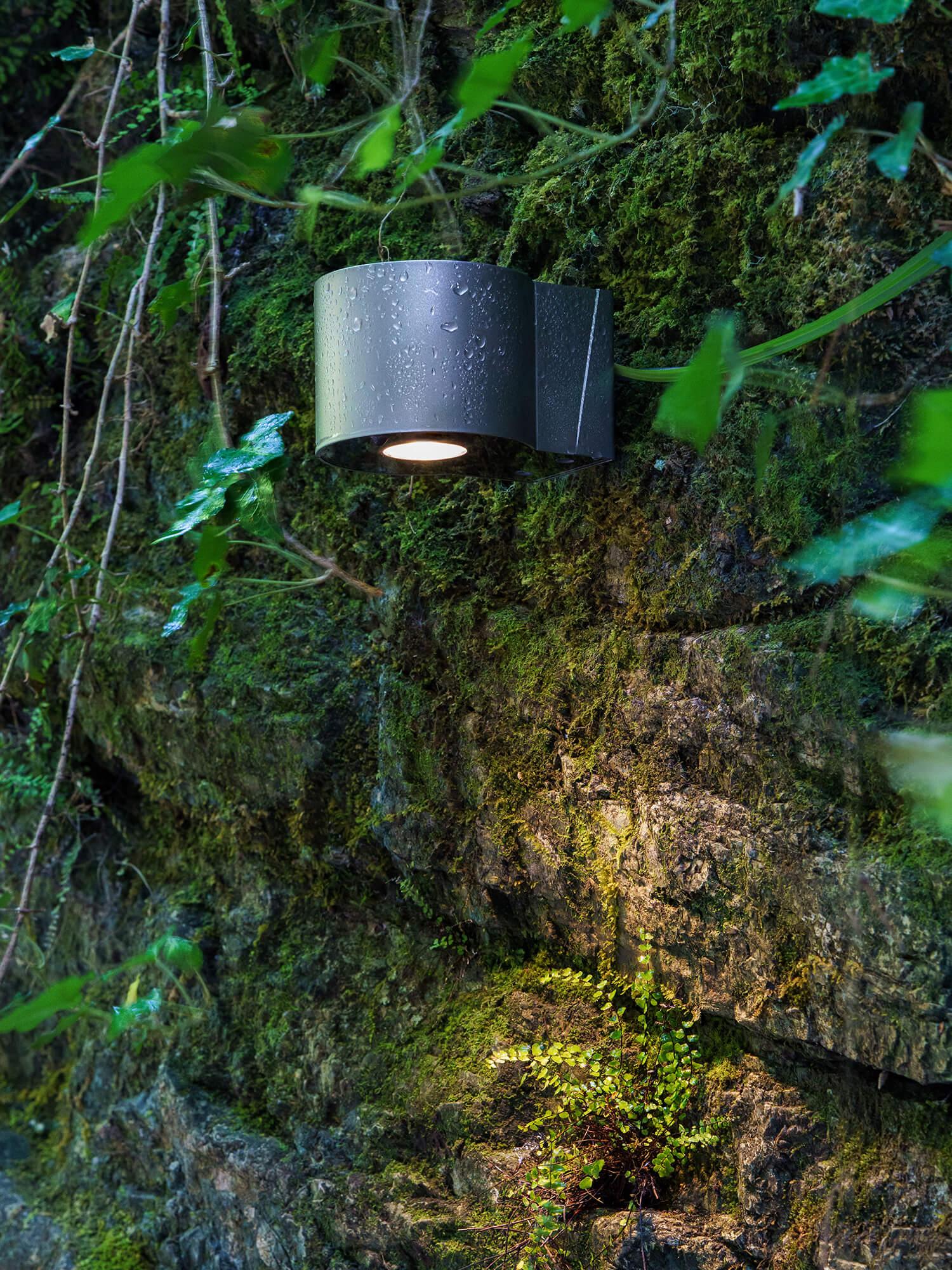 Choose the right material in outdoor lighting design